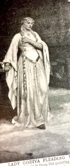 Khi biết điều này, Godiva nhiều lần lựa lời khuyên ngăn chồng không nên đánh thuế nặng đối với người dân để cuộc sống của họ đỡ khó khăn hơn.