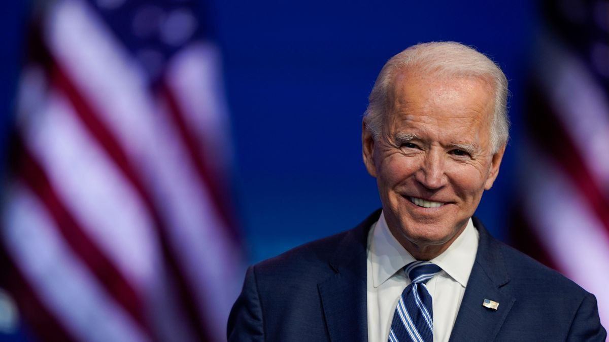 Do vậy, ông Biden sẽ trở thành Tổng thống Mỹ thứ 15 trong lịch sử nước này tuyên thệ nhậm chức đúng vào ngày 20/1.