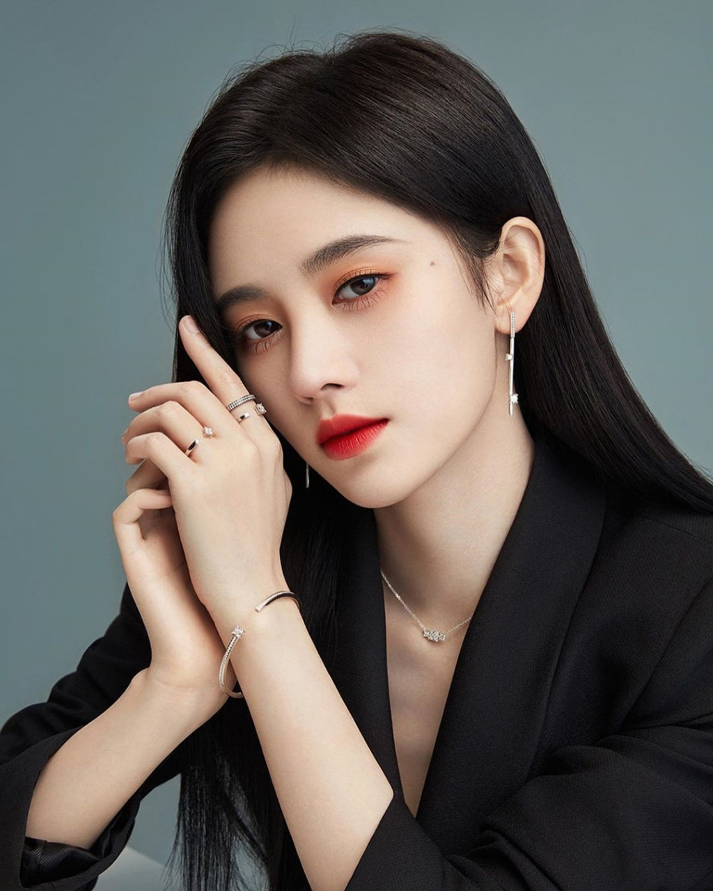 Từ khi sinh ra những người này đã có ý chí hơn người luôn không ngừng phấn đấu, học tập để tìm cách nâng giá trị của bản thân mình. Trong tính cách những người này cũng là người có mắt nhìn xa trông rộng chứ không bị cám dỗ bởi một số lợi ích trước mắt.