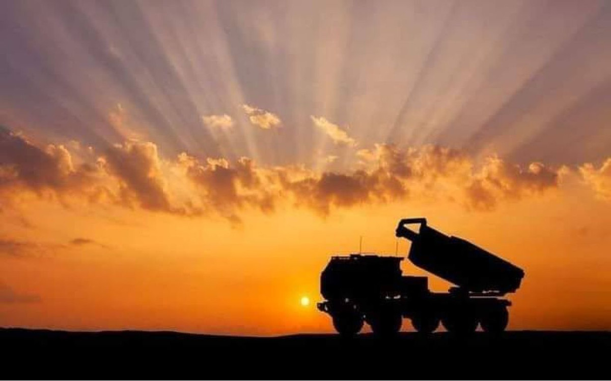 Nga tuyen bo co “vu khi dac tri” ten lua HIMARS cua My-Hinh-2