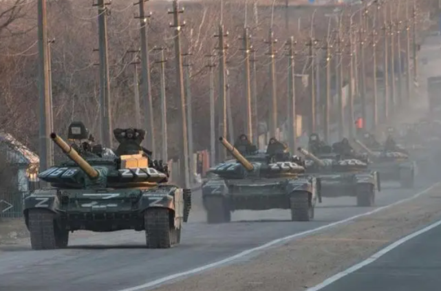 Tuy nhiên, chiến thắng Mariupol chỉ là một trong những mục tiêu trong chiến dịch quân sự đặc biệt của Quân đội Nga; có khả năng tiếp theo, lực lượng chủ yếu của Quân đội Nga sẽ được dồn vào trận chiến quyết định tại Donbass.