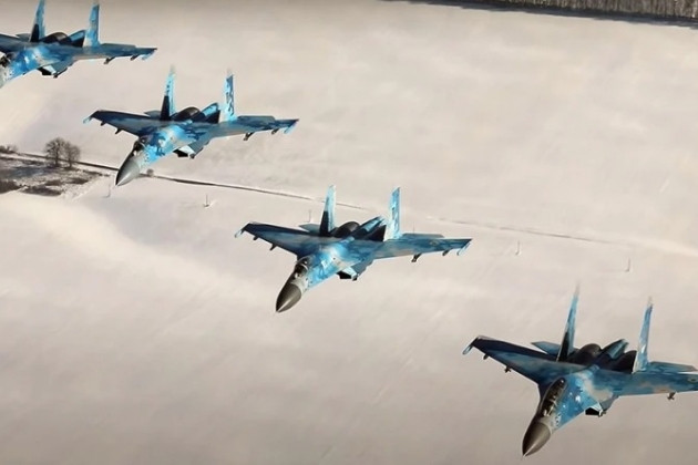 Lữ đoàn Không quân chiến thuật số 39 của Không quân Ukraine được trang bị chiến đấu cơ hạng nặng Su-27; đây cũng là đơn vị không quân mạnh nhất của Ukraine hiện nay. Còn vào đầu thập niên 1990, Lữ đoàn Không quân 39 được xếp vào một trong những lực lượng mạnh nhất ở châu Âu.