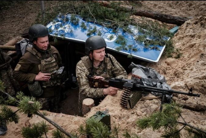 Tại sao quân đội Ukraine không tập trung tấn công theo kiểu “tổng lực”? Đây là câu hỏi mà quân đội Nga muốn hỏi nhất lúc này! Bởi vì quân đội Ukraine rõ ràng có ưu thế tuyệt đối về quân số, nhưng họ lại không mở một cuộc tấn công cấp chiến dịch?