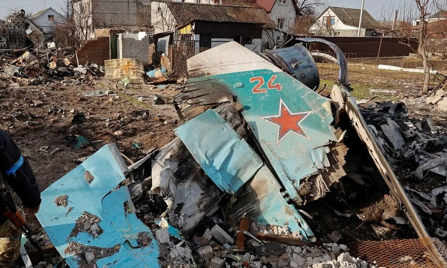 Trong giai đoạn này, nhiều chiếc Su-34 bị bắn rơi, phi công nhảy dù bị bắt sống, khiến RuAF bị rơi vào khủng hoảng, thậm chí có lúc không thể xuất kích. Lúc này, nhiều người đã hoài nghi về sức mạnh của Không quân Nga, cũng như tính năng của loại chiến đấu cơ này.