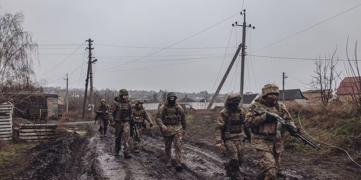 Vì không thể bù đắp tổn thất về quân số, lực lượng Wagner hiện tại buộc phải đưa những "nhạc công" ưu tú vào chiến đấu ở tuyến đầu, một khi những “tinh huyết” này cạn kiệt, khả năng chiến đấu của quân Wagner sẽ bị ảnh hưởng nghiêm trọng. 