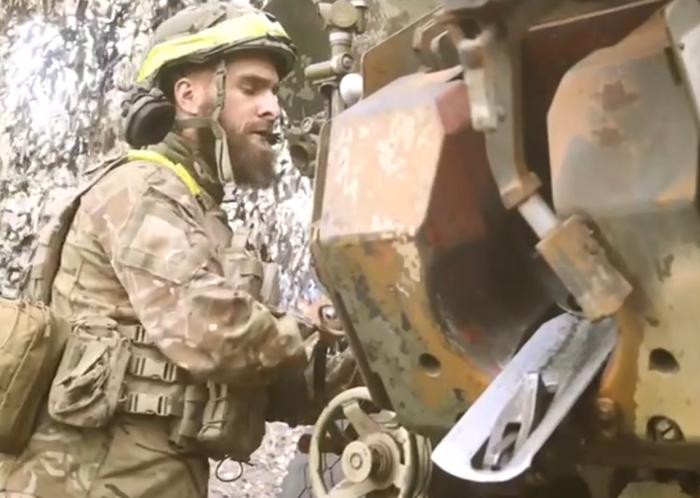 Hiện tại, Bộ Tổng tham mưu Quân đội Ukraine triển khai lực lượng tiếp viện nói trên ở mặt trận Pokrovsk như sau: Lữ đoàn cơ động số 14 của Vệ binh Quốc gia được triển khai ở sườn phía bắc; Lữ đoàn Chasseur số 71 và Lữ đoàn bộ binh cơ giới số 93 được triển khai phía đông của thành phố Pokrovsk, hướng thị trấn Selydove.