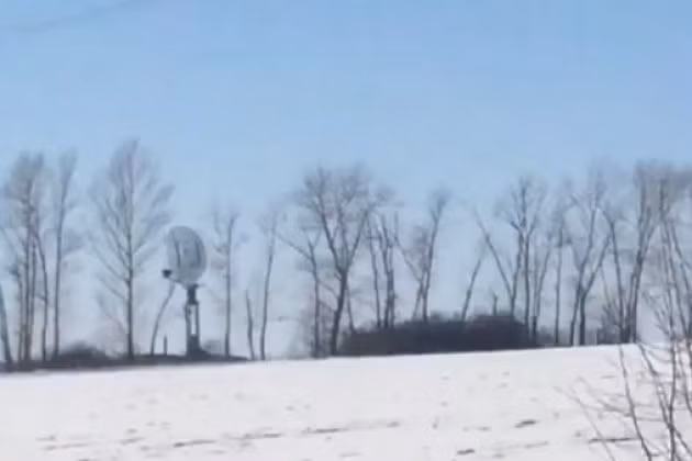 Trong bối cảnh căng thẳng giữa Nga và Ukraine, trong ngày hôm qua, cách biên giới Ukraine khoảng 20 km, một trạm radar ba tọa độ Casta-2E2 của lực lượng phòng không Nga, đã được đưa vào tình trạng chiến đấu.