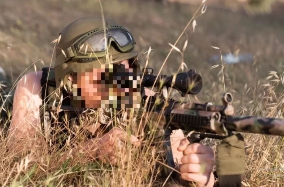 Sau khi Lữ đoàn bộ binh cơ giới 63 của Quân đội Ukraina rút lui, lính đánh thuê phương Tây ở hai bên sườn hoàn toàn không hề hay biết, và khi họ biết thì đã quá muộn. Ngay cả khi họ cố gắng thoát ra khỏi vòng vây thì vẫn bị hỏa lực pháo binh và UAV FPV của quân Nga truy kích dữ dội. 