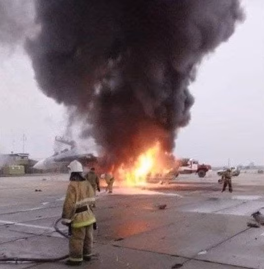 Thông tin này được truyền thông Nga xác nhận, bởi bức ảnh của vụ cháy tại sân bay, khi thấy một chiến đấu cơ Su-30SM đang bốc cháy.