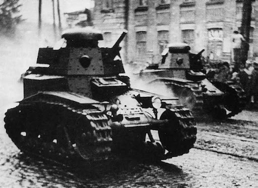 Chiến dịch của Quân đội Liên Xô thành công mỹ mãn, Tướng Trương Học Lương phải thay mặt chính quyền Trung Quốc, phải trả lại tất cả các lãnh thổ đã chiếm đóng trước đó; trong khi khoảng 2 nghìn binh lính và sĩ quan thiệt mạng, và hơn 10 nghìn bị bắt sống. Tuyến đường sắt Đông Bắc Mãn Châu cũng trở lại quyền kiểm soát của Liên Xô.