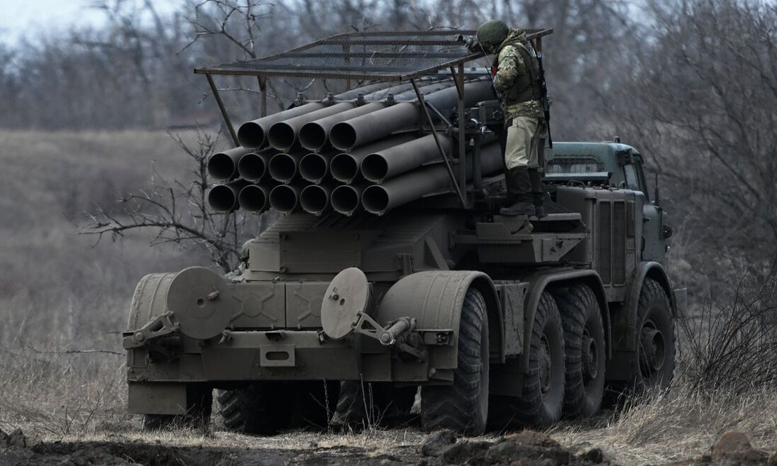 Lực lượng Cụm quân Trung tâm của Quân đội Nga đã bước qua thời gian nghỉ ngơi sau chiến dịch tấn công Avdiivka. Hiện tại, việc nghỉ ngơi và bổ sung quân số, vũ khí, trang bị của mỗi đơn vị thực sự đã hoàn tất; thậm chí có người còn nói rằng, cuộc tấn công lớn đã bắt đầu.