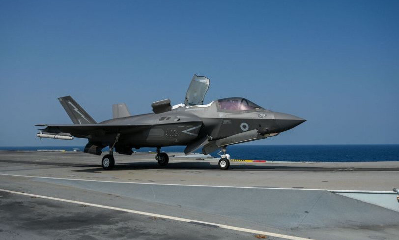 Nhưng các quốc gia như Australia và Italy ngay từ đầu đã biết rằng, F-35 mà họ mua có thể làm được nhiều điều, mà các máy bay chiến đấu trước đó không làm được. Khả năng này giúp nâng cao năng lực tác chiến không quân.