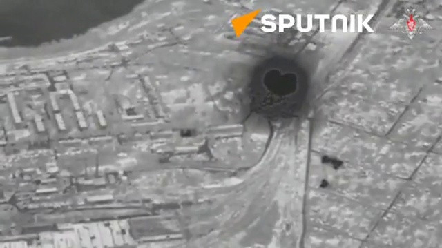 Bộ Quốc phòng Nga thông báo về việc này và nhấn mạnh, rất nhiều binh lính và sĩ quan của Lữ đoàn bộ binh cơ giới số 47 Quân đội Ukraine đã thiệt mạng tại một vị trí trú quân bí mật. Phi hành đoàn Su-34 đã nhận được thông tin tình báo rằng, mục tiêu đã bị đánh trúng, sau đó họ đã trở về sân bay an toàn. 