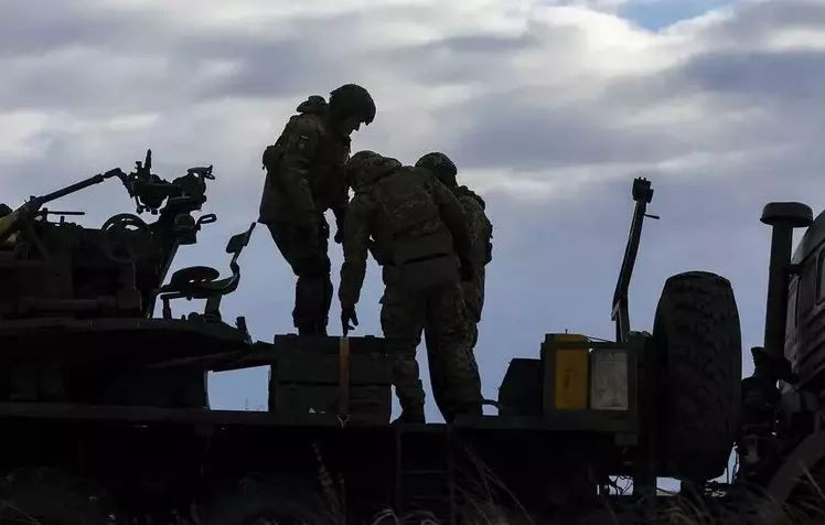 Tài liệu cho thấy Ukraine đang thành lập 12 lữ đoàn chiến đấu, 9 trong số đó được trang bị và huấn luyện bởi Mỹ và các đồng minh NATO khác. Trong số 9 lữ đoàn, thì 6 lữ đoàn sẽ sẵn sàng chiến đấu vào ngày 31/3 và 3 lữ đoàn còn lại sẽ sẵn sàng vào ngày 30/4.