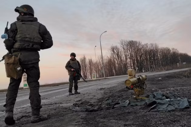 Vào giữa tháng 4, Quân đội Nga đã sẵn sàng tấn công vào sườn phía bắc của Avdiivka. Tất nhiên, động thái này vào thời điểm đó được coi là khá mạo hiểm, bởi vì làng Ocheretino không phải là một ngôi làng nhỏ; ngoài ra đây là nơi giao nhau của đường bộ và đường sắt. 