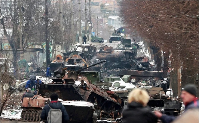 Nhưng xét đến tình hình chiến sự một tháng qua, có thể việc thực hiện kế hoạch của phía Nga không được tốt. Ở cả miền Bắc và miền Nam, hầu hết quân đội Nga đều không có thành tích đáng kể.