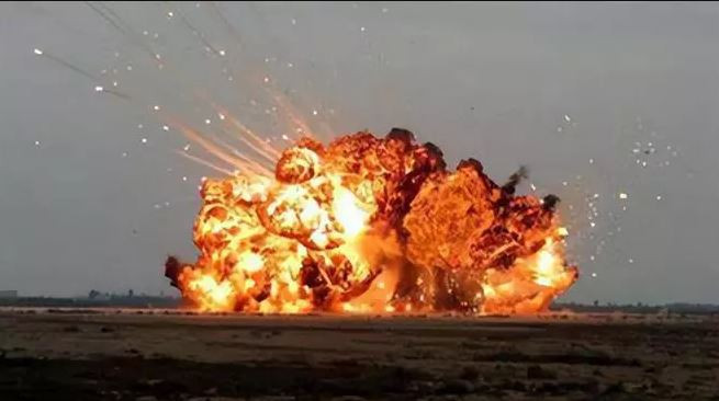 Loại vũ khí sát thủ lớn mà quân đội Nga sử dụng lần này chính là bom nhiệt áp ODAB-500; đây là loại vũ khí được mệnh danh là "sát thủ cuối cùng" trong ngành chế tạo bom thông thường vì có sức công phá và sát thương rất lớn. (Hình minh họa: Front)