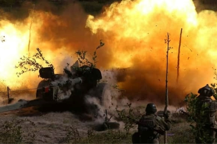 Chuyêng gia Trương Hồng cũng cho rằng, Ukraine đang đối mặt với tình trạng thiếu tiềm lực quân sự, nhưng trên thực tế, vì ông Biden vẫn còn 2 tháng tại vị. Điều này không loại trừ khả năng xảy ra xung đột giữa Mỹ và châu Âu ở Ukraine trong tương lai. 