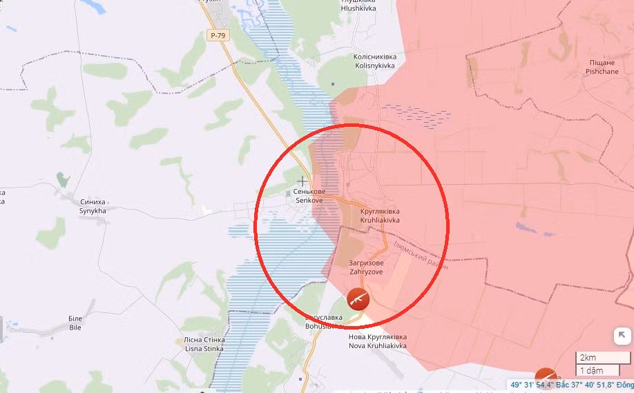 Đặc biệt tại khu vực Zahryzove, RFAF đã kiểm soát được một vùng nhô ra và tiến đến bờ đông sông Oskil và thiết lập đầu cầu, vượt sang bờ tây. Đến thời điểm này, chiến thuật bao vây “gọng kìm” quen thuộc của quân đội Nga đã dần thành hình ở Kupyansk.