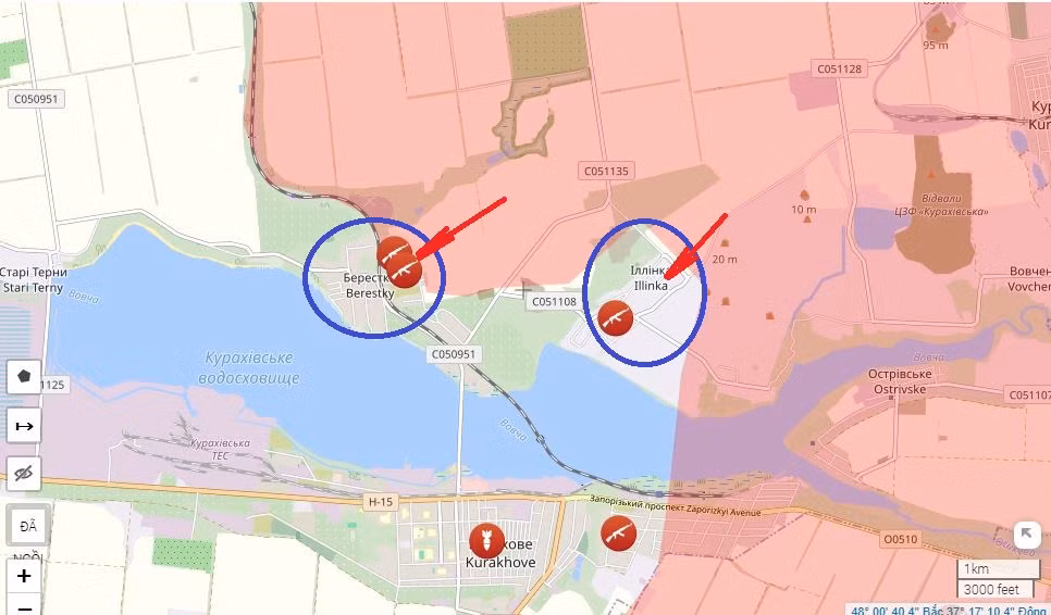 Tại làng Ilyinka, theo thông tin từ kênh Deep State, lính xung kích Nga đang tiến về khu vực làng Berestove. Bộ Quốc phòng Nga tuyên bố kiểm soát Stepanivka, tuy nhiên, thực tế, làng này đã bị chiếm giữ cách đây vài ngày và làm bàn đạp để quân Nga đánh chiếm làng Ilyinka.