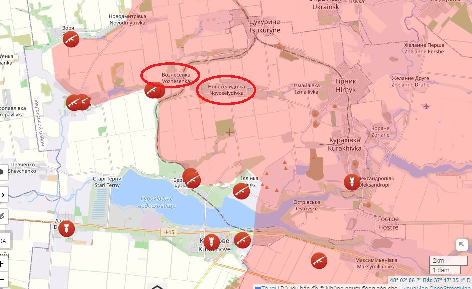 Ở khu vực phía bắc hồ chứa Kurakhove, Cụm quân Trung tâm đã tràn ngập Voznesenka và Novoselidivka, mặc dù điều này vẫn chưa được xác nhận bằng video, nhưng xét theo cấu hình hiện thời của tuyến đầu, thông tin này có thể đúng. Sự tiến triển cũng đã được quan sát thấy trong làng Novoselidivka. 