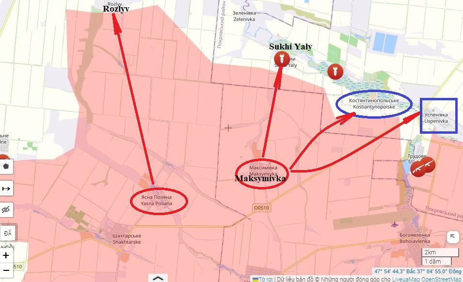 Cụm Vostok của Nga cũng đẩy mạnh phát triển gọng kìm bao vây từ hướng nam, sau khi củng cổ vị trí tại làng Maksymivka, Cụm Vostok đã đẩy lùi đối phương ra khỏi làng và tiến ít nhất 2km về phía bắc, hướng tới làng Sukhi Yaly, ngôi làng nằm cuối tuyến phòng thủ sông Sukhi Yaly. Điều này cho thấy, Cụm Vostok đã kiểm soát một khu vực rộng lớn giữa Novoukrainka và Bohoyavlenka, dọc theo đường cao tốc O-0510.