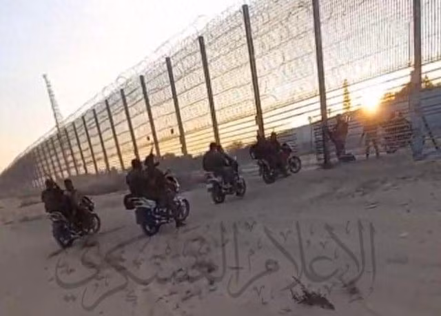 Liệu Hamas có thể đứng vững trước thử thách và chống lại lực lượng thiết giáp hùng mạnh của Israel, khi họ chỉ có vũ khí bộ binh hạng nhẹ, không có pháo binh hạng nặng, không xe tăng chiến đấu chủ lực. Trong khi đó Dải Gaza là vùng đất rất nhỏ hẹp?