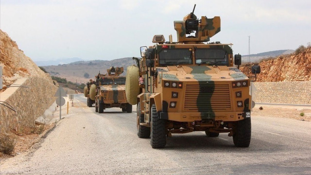 Lợi thế duy nhất của số xe bọc thép Kirpi trong Quân đội Ukraine là khả năng cơ động khá cao, cho phép các lực lượng di chuyển khá nhanh từ vị trí này sang vị trí khác, do đây là loại xe thiết giáp bánh hơi, nên khả năng cơ động việt dã rất tốt. 