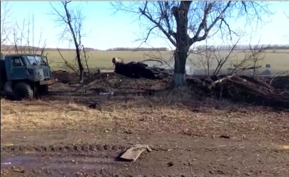 Trong chiến dịch phản công vào Kherson của Quân đội Ukraine đang diễn ra, ít nhất đã có 4 chiếc xe bọc thép Kirpi đã bị phá hủy do bị pháo kích, trong khi một chiếc khác bị phá hủy do trúng đạn trực tiếp từ một chiếc xe tăng của quân Nga và một số trong số đó bị hư hỏng. 