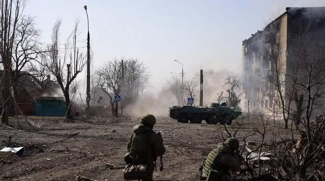 Trong thời gian vừa qua, do cuộc bầu cử tổng thống Mỹ, thành tích kém cỏi của ông Biden trong cuộc tranh luận trên truyền hình và vụ ám sát gần đây vào ông Trump, nên sự chú ý của giới truyền thông toàn cầu đã bị thu hút vào đây. Nhưng các sự kiện lớn khác vẫn đang diễn ra, như xung đột Nga-Ukraine.