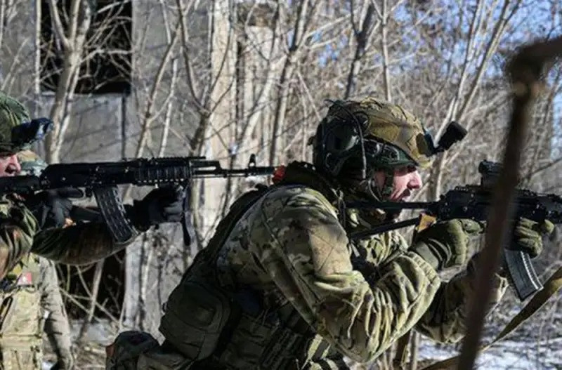 Mặc dù chiến thuật này của RFAF, cũng “giúp” quân đội Ukraine (AFU) giữ lại một ít quân số, nhưng hiệu quả chiến đấu đã giảm đi rất nhiều, như thể họ đã bị "hủy diệt một nửa". Ngoài ra, AFU còn phải đối mặt với các cuộc tấn công liên tục từ trên không và hỏa lực tầm xa trong quá trình rút lui.