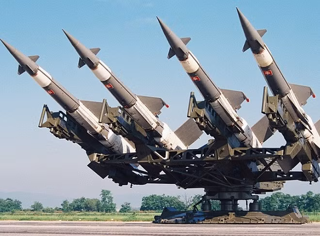 Khả năng sử dụng các hệ thống phòng không của Israel vượt trội hơn đáng kể so với các đối thủ Ả Rập, mặc dù khối Arab được trang bị hệ thống phòng không nhiều lớp bao gồm S-75, S-125 và 2K12 KuB; trong đó S-125 và 2K12 KuB hiện đại hơn và có khả năng cơ động hơn đáng kể so với MIM-23. 