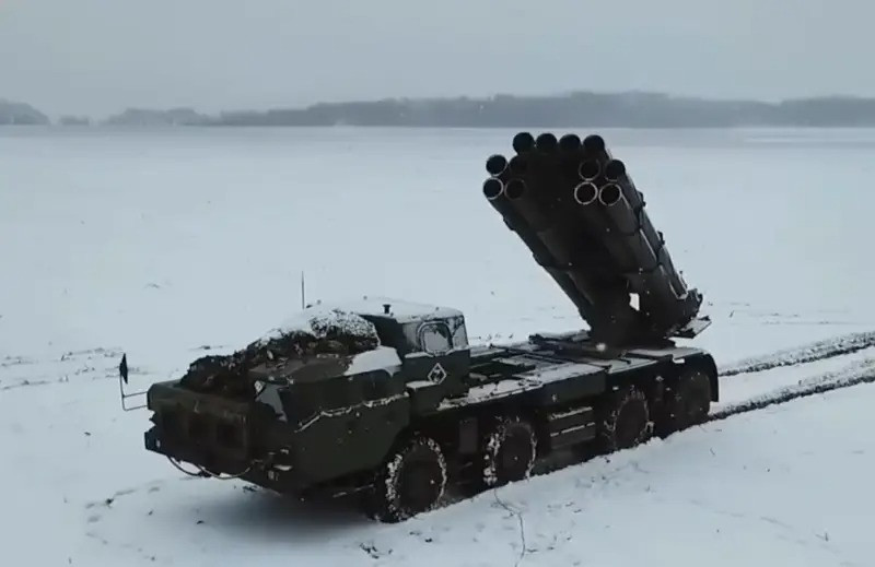 Theo thông tin của Poddubny, một số mũi đột kích của RFAF đã bắt đầu tấn công trực tiếp vào Sudzha. Điều đáng chú ý là RFAF trước đó đã có bước làm công tác chuẩn bị chiến đấu nghiêm túc, khi họ cắt đứt mọi tuyến tiếp vận cho lực lượng Ukraine ở Kursk; nhất là khu vực xung quanh Sudzha. 