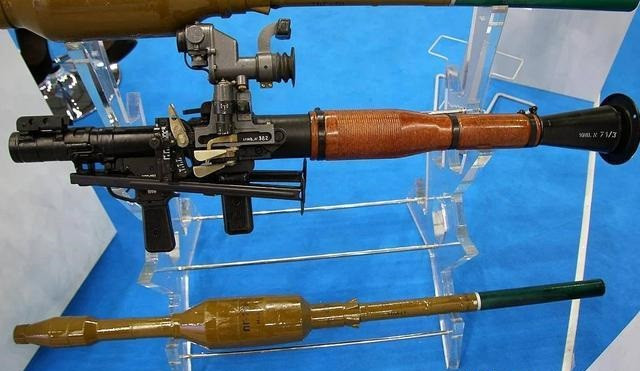 Ngay cả đạn AT-3 cải tiến (sử dụng đầu đạn xuyên giáp song song) cũng có thể xuyên thủng tháp pháo Merkava IV từ bên cạnh. Và hệ thống phòng hộ chủ động Trophy khó đánh chặn đạn xuyên giáp của ĐKZ SPG-9 và có thể không đánh chặn được đạn RPG-7 ngay cả trong phạm vi 50 mét. 