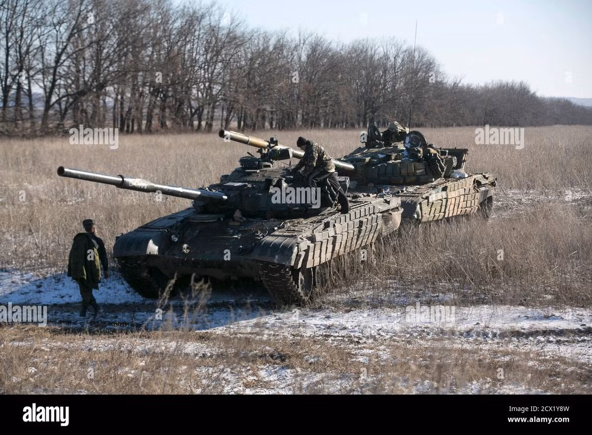 Xe tăng chủ lực T-64 nâng cấp của dân quân DPR dự kiến sẽ được thử nghiệm trong thời gian tới trong điều kiện thực chiến và tiếp tục được chỉnh sửa, để có khả năng chiến đấu cao nhất.