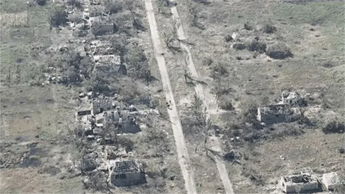 Theo giới quan sát, cuộc tấn công của quân đội Ukraina theo hướng Rabotino đã kết thúc. Khi giao tranh tiếp tục, tổn thất trong chiến đấu của quân đội Ukraine tăng dần. Điều này không chỉ bao gồm thương vong của binh lính mà còn bao gồm việc tiêu thụ một lượng lớn vũ khí và đạn dược.