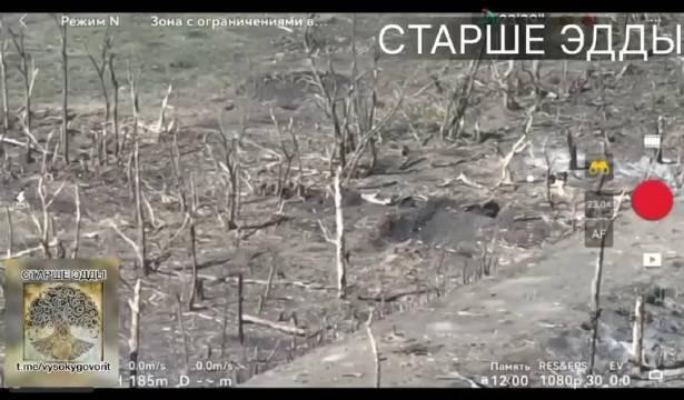 Giao tranh ác liệt khiến lượng đạn tiêu thụ nhanh chóng, kênh tiếp tế hậu cần của quân đội Ukraine cũng bị quân đội Nga đe dọa nghiêm trọng. Điều này đồng nghĩa quân đội Ukraine suy yếu thêm khả năng chiến đấu của họ.