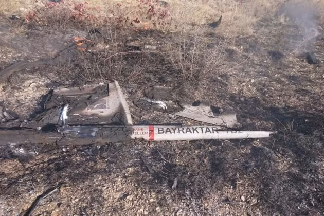 Theo thông tin, chiếc máy bay không người lái TB2 được phía Ukraine sử dụng, để thực hiện các cuộc tấn công, nhằm phá vỡ thế bao vây của Quân đội Nga tại thành phố Chernihiv. Tuy nhiên chiếc máy bay không người lái TB2 đã bị Quân đội Nga phát hiện và tiêu diệt ngay lập tức.