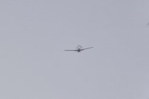 Trong ngày hôm qua, theo các nguồn tin của lực lượng dân quân DPR cho biết, UAV TB2 của phía Ukraine, cất cánh vào buổi trưa theo hướng Donbass, đã điều chỉnh hỏa lực cho pháo binh của Ukraine tấn công các vị trí của lực lượng dân quân DPR trong khu vực làng Telmanovo.