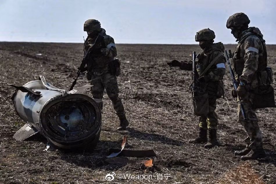 Trong Quân đội Liên Xô, tên lửa Tochka-U biên chế các lữ đoàn tên lửa chiến thuật. Cho đến ngày 13/3/2022, trong chiến dịch quân sự đặc biệt của Nga tại Ukraine, đã có từ 14 đến 16 tên lửa loại này của Ukraine đã bị bắn hạ, trong đó có hai tên lửa bị bắn rơi trên lãnh thổ Nga.