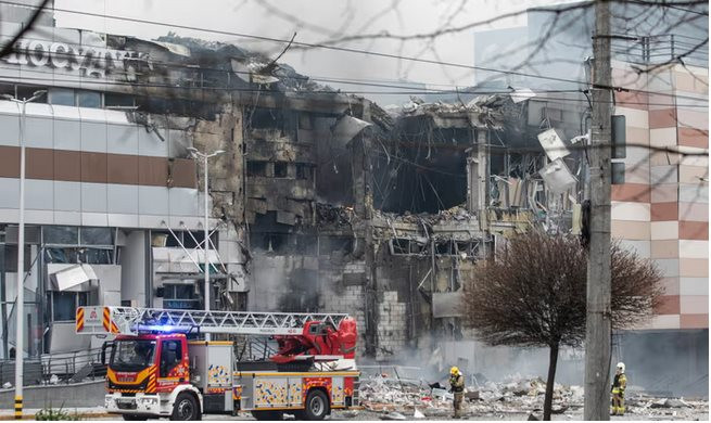 Mới đây, Nga lại phát động một đợt tấn công tên lửa vào Ukraine, khác với lần trước, lần này Quân đội Nga phóng hơn 50 tên lửa các loại, nhưng Ukraine đã đánh chặn thành công chưa đến một nửa trong số đó; kết quả kém xa so với trước đây. 