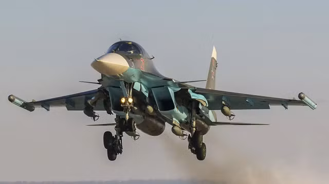 Đồng thời, Sputnik đưa tin rằng, Tổng thống Putin đã biểu dương lực lượng Không quân Nga khi ông cho rằng, lực lượng không quân Nga hiện hoạt động rất hiệu quả. Trong nhiệm vụ chiến đấu, Không quân Nga luôn hoàn thành xuất sắc nhiệm vụ 24/7.