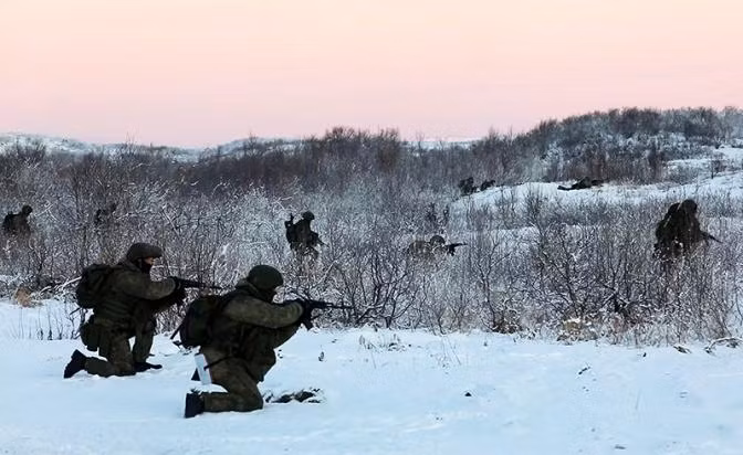 Rất có thể các chiến dịch quy mô lớn của Nga sẽ không được phát động cho đến sau mùa xuân. Chờ cho đợt đóng băng sâu bắt đầu vào khoảng tháng 2 năm sau sẽ khiến mặt đất trở nên rất cứng, điều này sẽ mở đường cho các cuộc tấn công quy mô lớn và tham vọng hơn của quân đội Nga. 