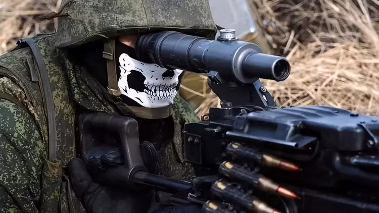 Ông Strelkov tin rằng, Wagner PMC vẫn sẽ tiếp tục phát động một cuộc tấn công ở Bakhmut, nhưng ông nghi ngờ, liệu lính đánh thuê Wagner còn có còn đủ quân để tiếp tục đưa vào “máy xay thịt” này hay không? Và chiến trường có thể sẽ bị tạm dừng, để Wagner PMC củng cố lực lượng. 