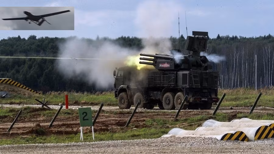 Chỉ khi Quân đội Ukraine tiến công tổng lực vào Donbass, thì khi đó mới có khả năng, những hệ thống tên lửa phòng không Pantsir-S1 mới được chuyển giao cho Donbass; và loại vũ khí này kết hợp với các hệ thống phòng không của Nga, sẽ không cho UAV TB2 của Ukraine cơ hội làm chủ bầu trời. Nguồn ảnh: Pinterest.