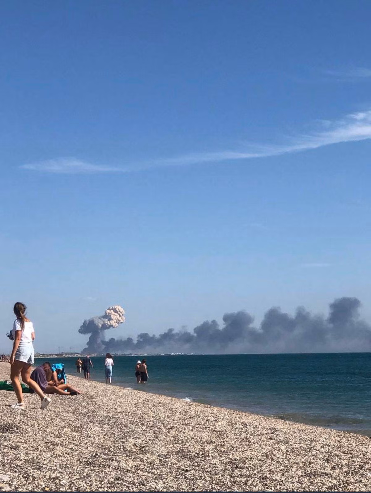 2 trung doan S-400 o Crimea lam gi khi san bay Saki bi tan cong?