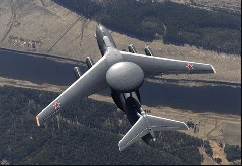 Thay vào đó, lực lượng phòng không và không quân Nga trông cậy vào máy bay cảnh báo sớm A-50U; đây là loại máy bay có thể có thể phát hiện sớm những mối đe dọa từ xa, bay thấp, nhỏ và chậm. Tuy nhiên Ukraine không có vũ khí để có thể chế áp phương tiện này.