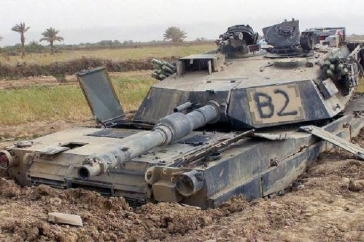 Hiện số vũ khí mà Mỹ viện trợ cho Quân đội Ukraine đã không phát huy được nhiều tác dụng trên chiến trường; nhiều xe bọc thép Humvee, xe tăng và các loại vũ khí chiến đấu khác đều bị quân Nga chiếm làm chiến lợi phẩm.