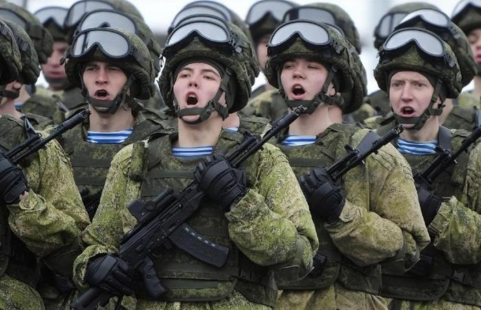 Vừa phản công được ít ngày, Ukraine đã chuyển sang thế phòng ngự? - Hình 5 Vua phan cong duoc it ngay, Ukraine da chuyen sang the phong ngu?-Hinh-5