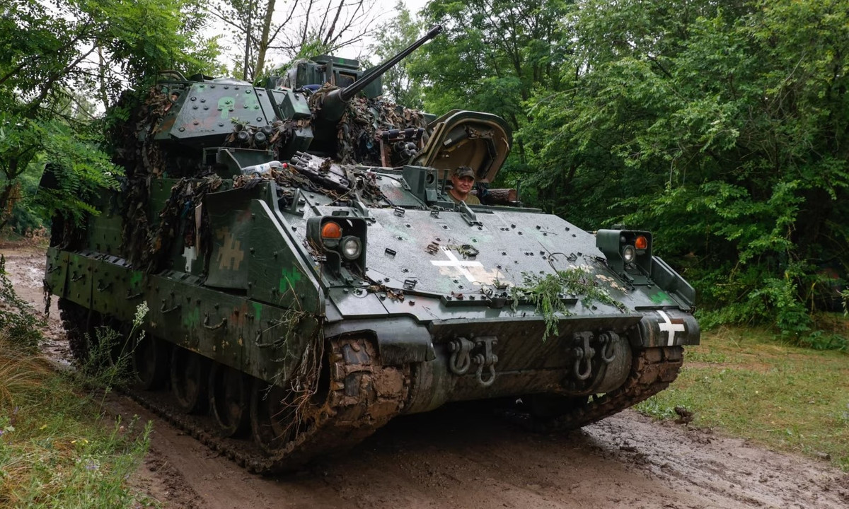 Cho dù trước sự tấn công dữ dội của Cụm quân Trung tâm của Nga ở phía tây Avdiivka, hay giao tranh quyết liệt với Lữ đoàn Thủy quân lục chiến 155 của Nga ở Kursk, Lữ đoàn bộ binh cơ giới 47 đều thể hiện hiệu quả chiến đấu vượt trội và tinh thần chiến đấu kiên cường.